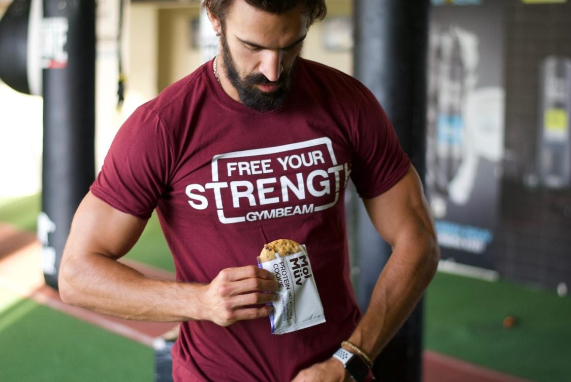 Koliko beljakovin vsebujejo beljakovinski prigrizki?