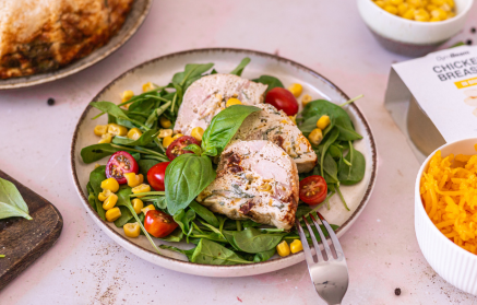 Fitnes recept: Piščančji šarkelj s špinačo in sirom