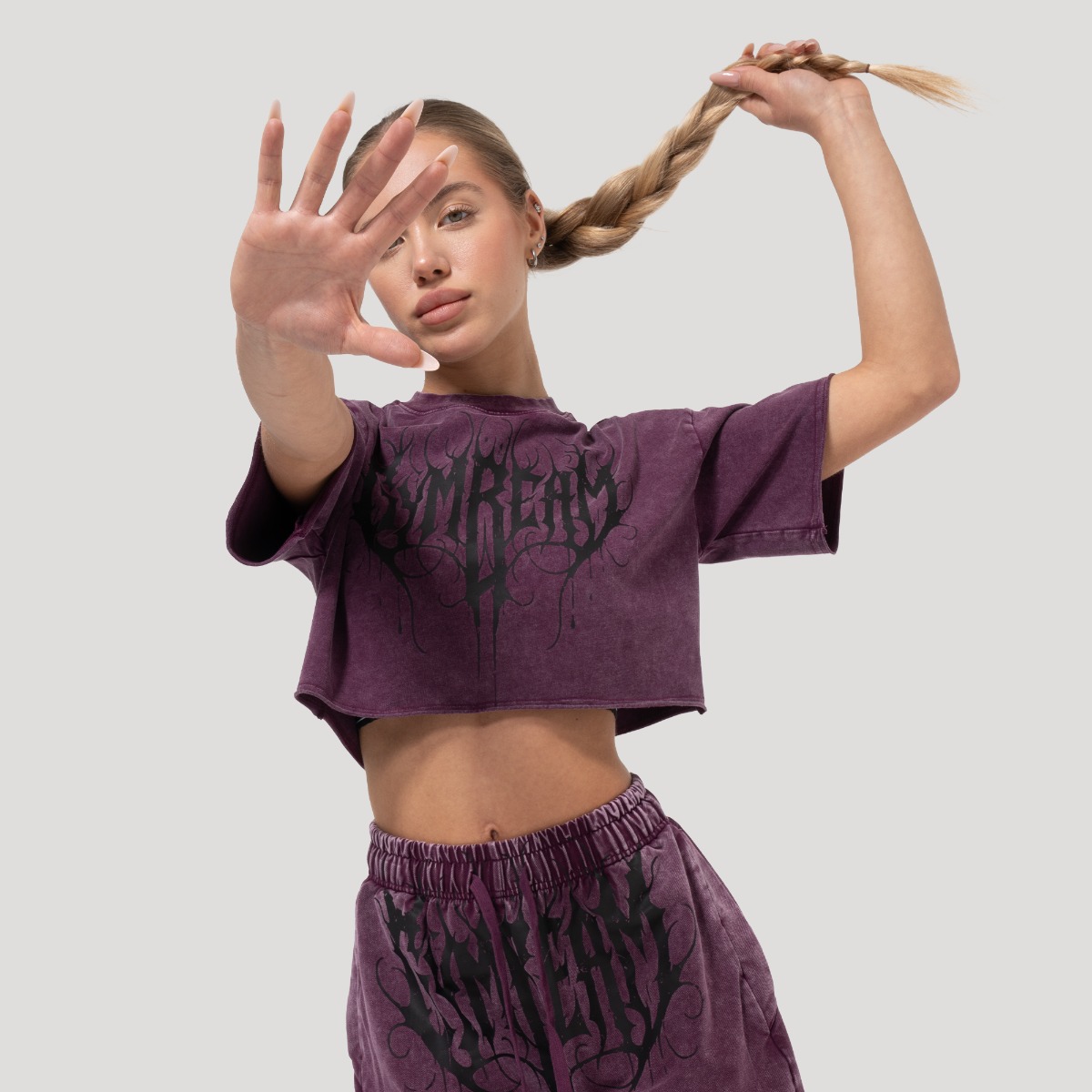 GymBeam Ženska kratka majica Abyss Raisin - Velikost: XS | Barva: fialová | Teža: 0,1301 g | Pakiranje: 125 · záber 6
