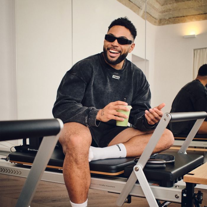 Pulover Aura Washed Black - GymBeam L