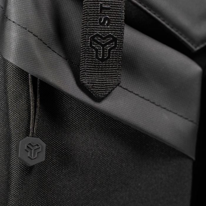 Nahrbtnik Stellar Black - STRIX single_variant