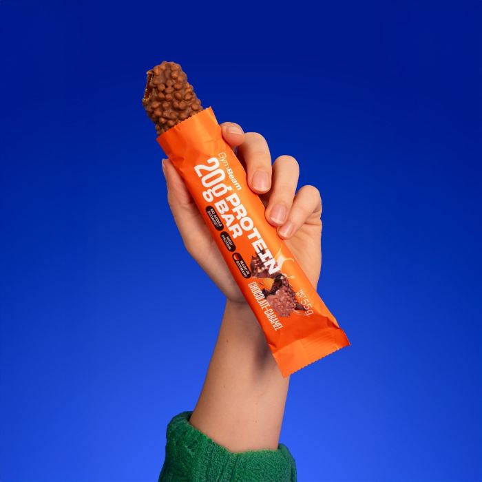 Beljakovinska ploščica 20 g - GymBeam 55 g - čokolada- karamela
