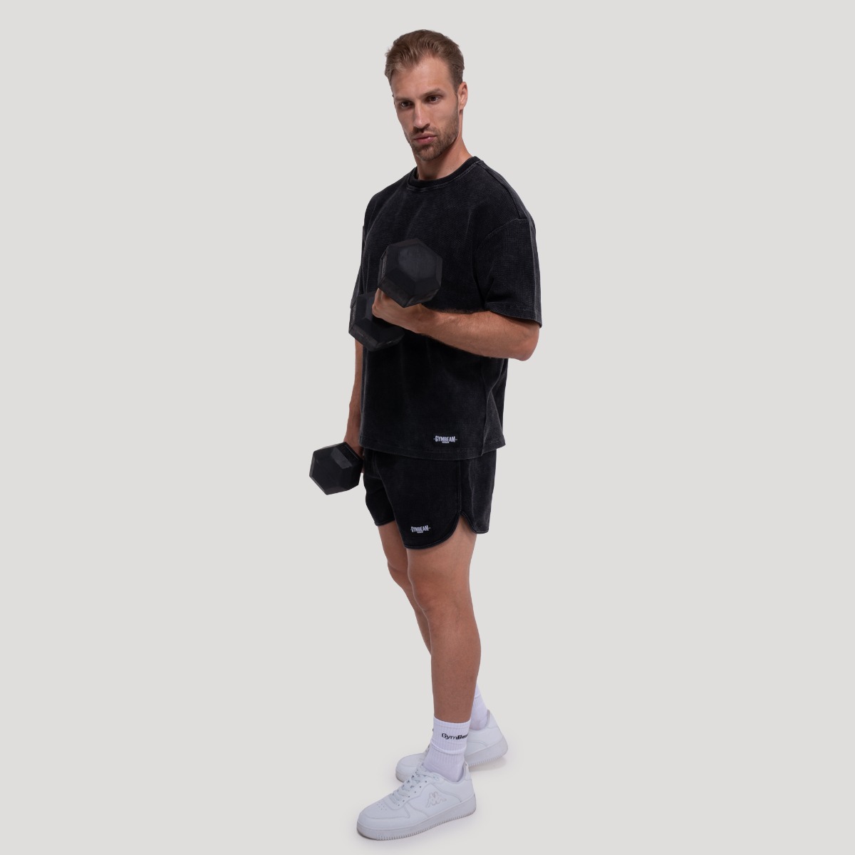 GymBeam Kratke hlače Persistence Washed Brown · záber 8