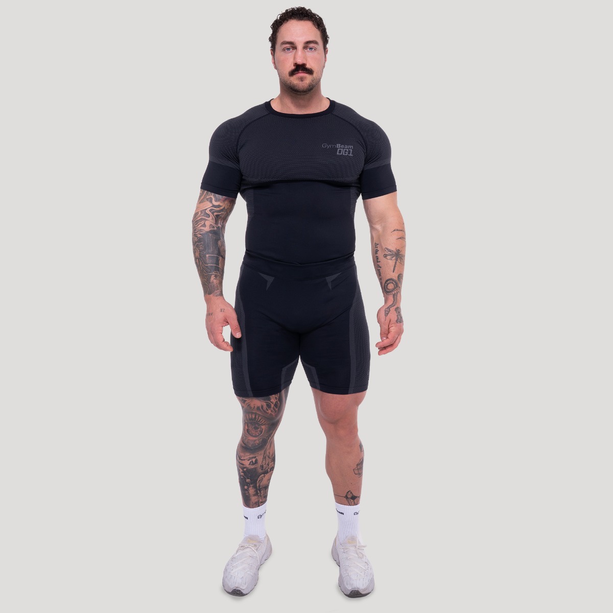 GymBeam OG1 brezšivne kratke hlače Black/Grey - Velikost: S | Barva: čierna | Teža: 0,14 g | Pakiranje: 118 · záber 6