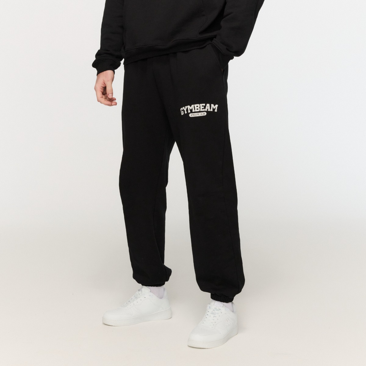 Trenirka Varsity Black – GymBeam