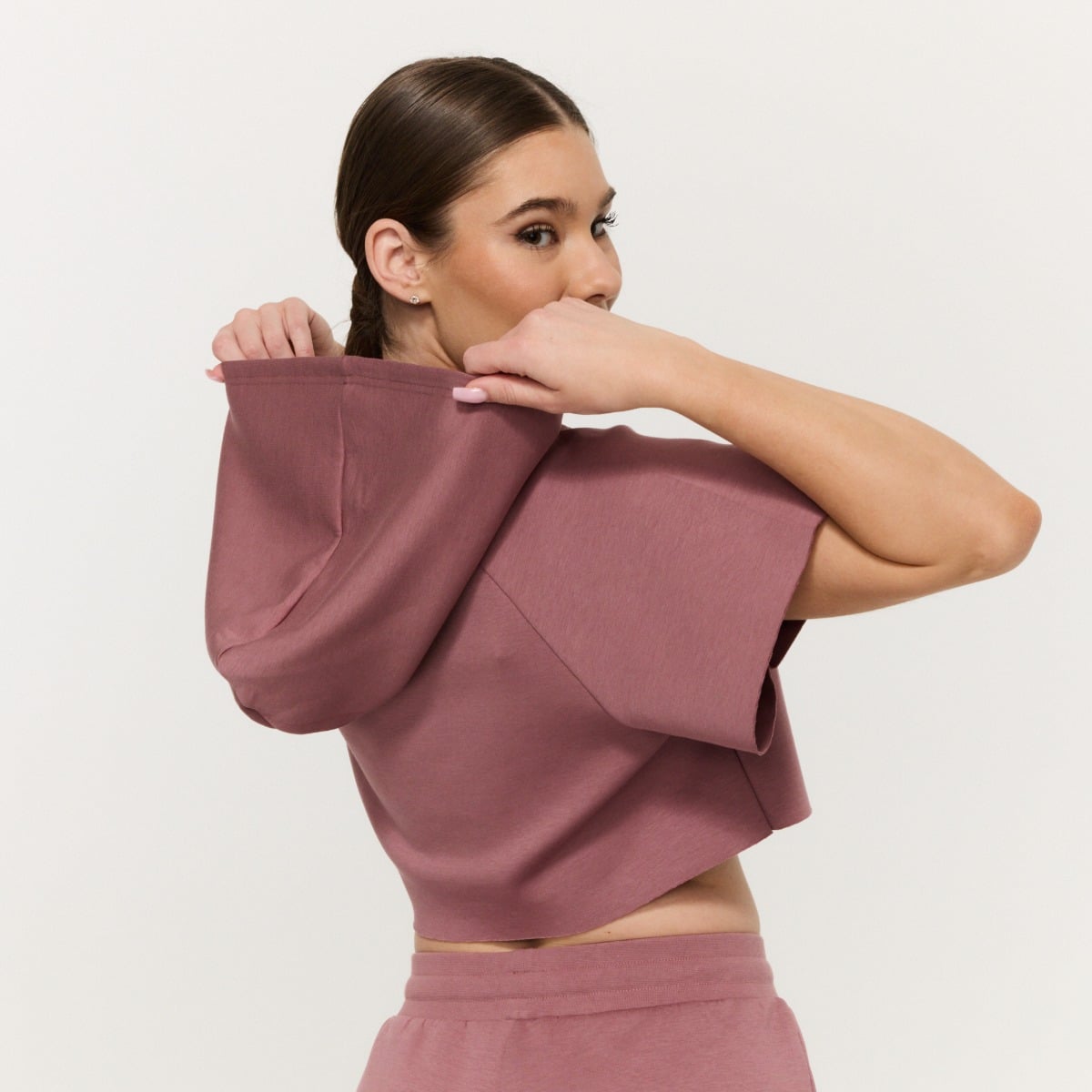 Ženska kratka majica s kapuco Relay Haze - GymBeam