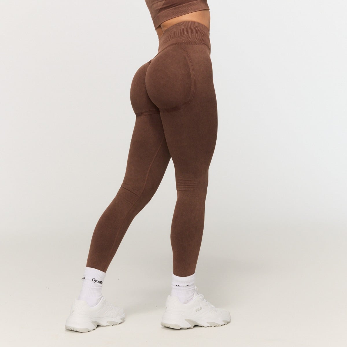Ženske brezšivne pajkice Fierce Brown - GymBeam