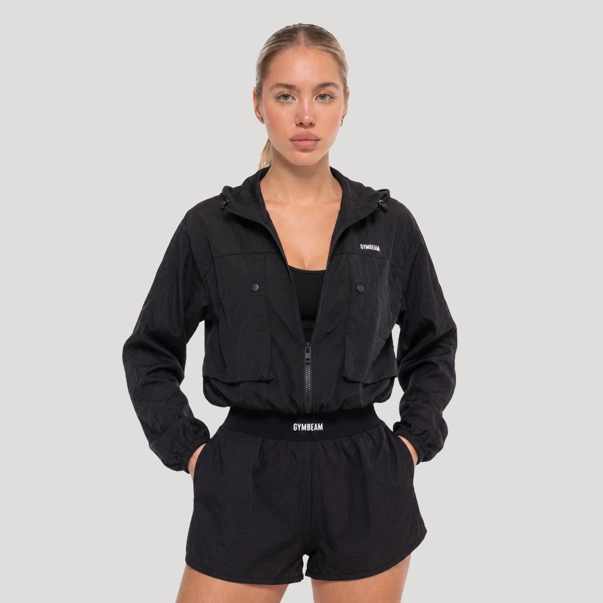 Ženska jakna Flow Black - GymBeam