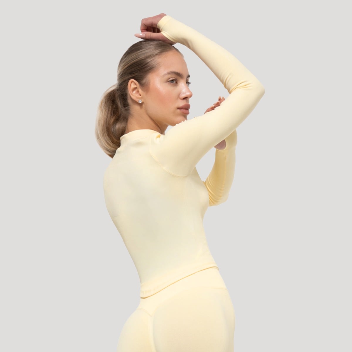 Ženski športni top Luma Butter Yellow - GymBeam