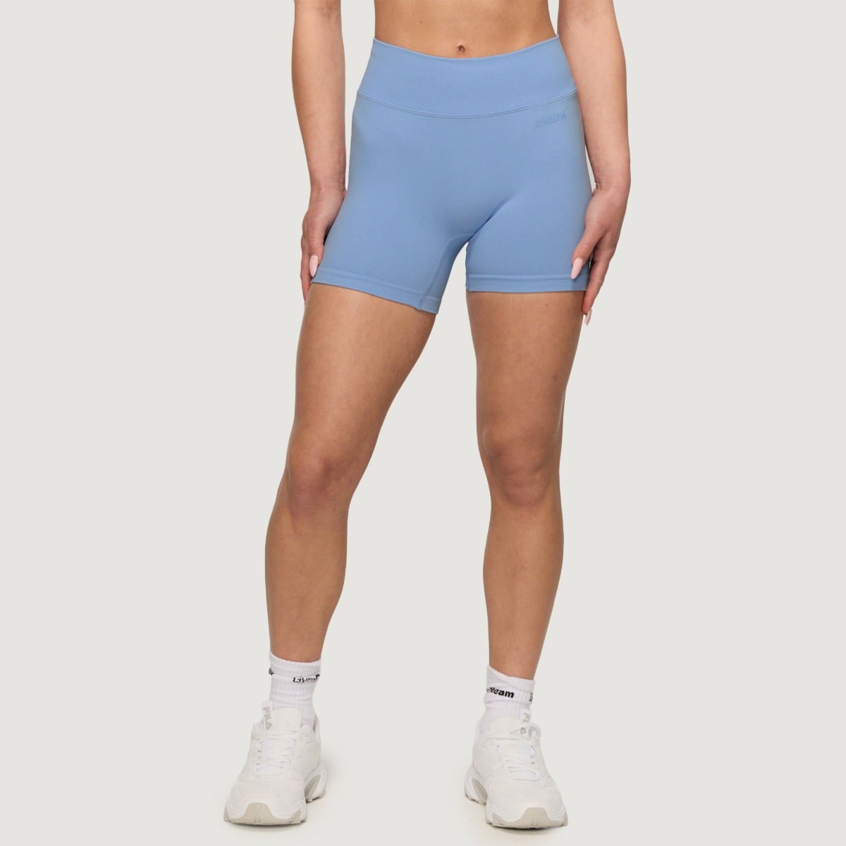 Ženske brezšivne kratke hlače NEO Sky - GymBeam